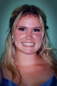 Molly Ralston, Level II Veterinary Science Winner