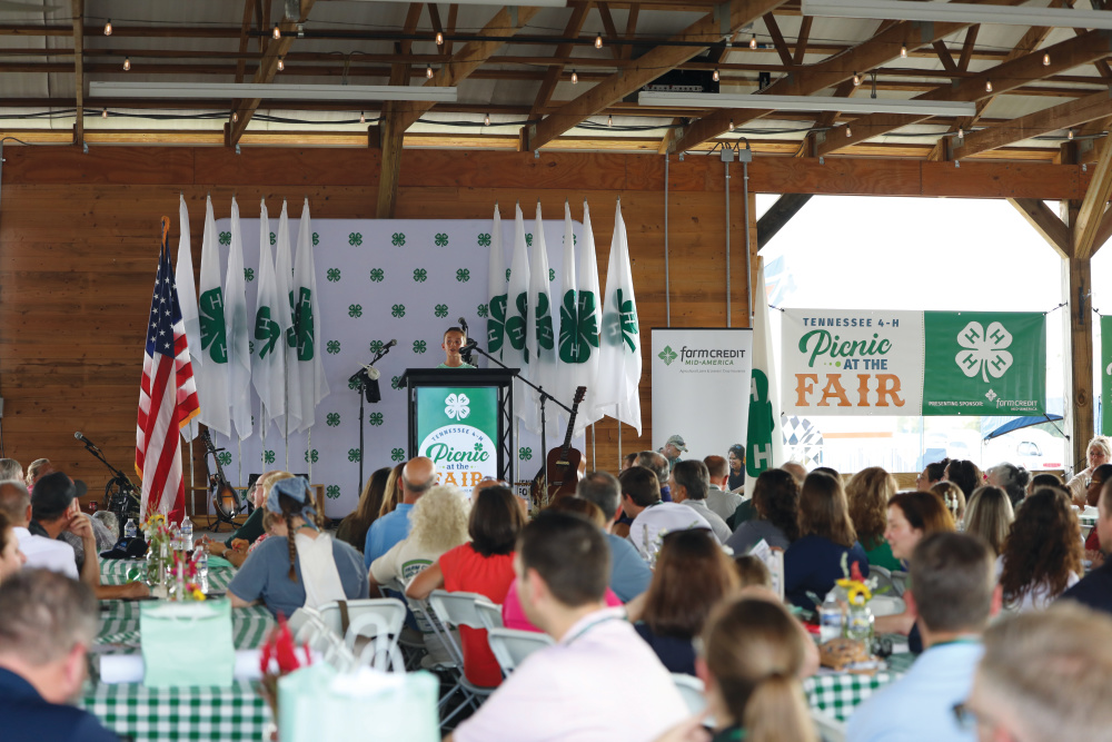 Kaisen Dietz, a Franklin County 4-H’er and recipient of one of the more than 200 camp scholarships awarded in 2025, spoke during the annual Picnic at the Fair