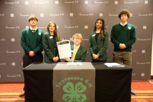 Tennessee 4-H Congress Governor Harrison Crenshaw